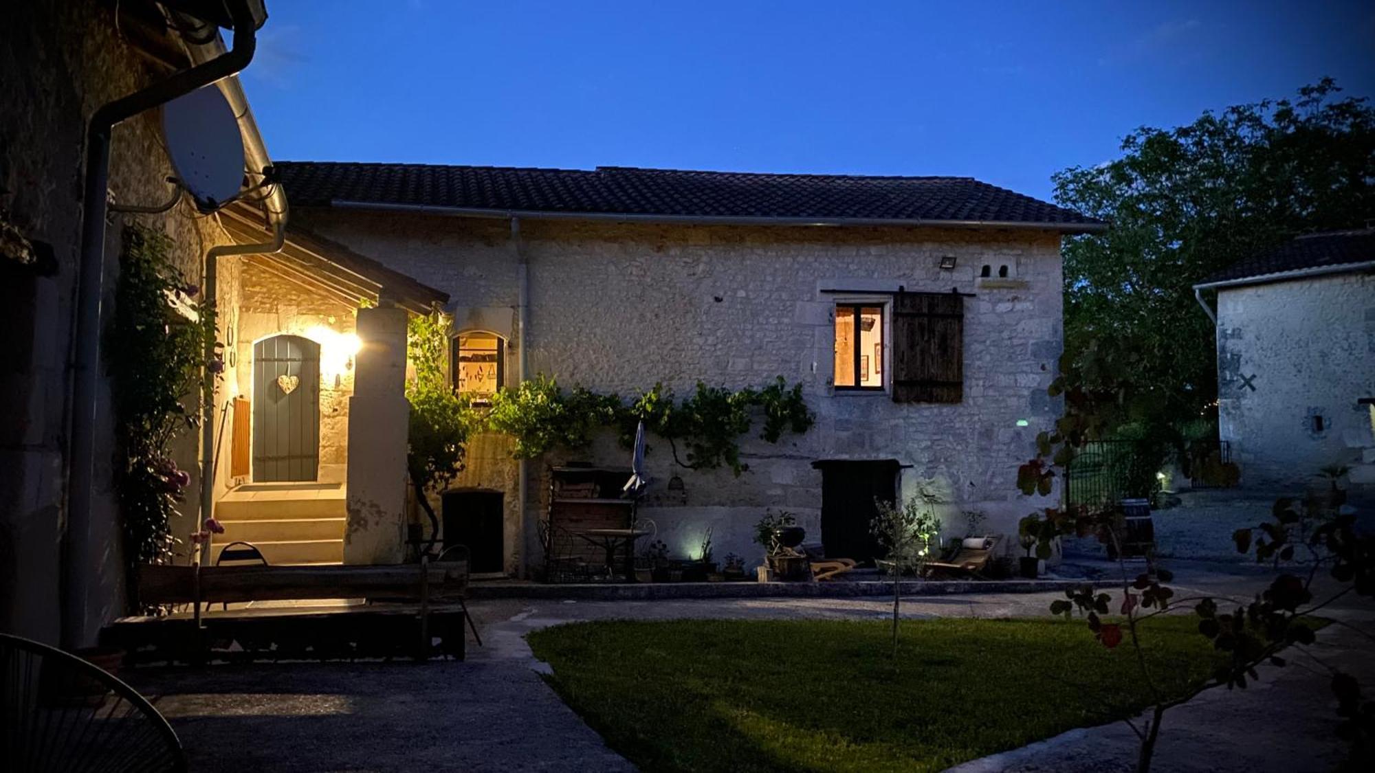 Metairie Des Gacheries Champagne-et-Fontaine Zewnętrze zdjęcie